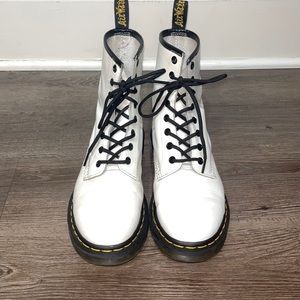 White Dr Marten’s “1460 smooth leather lace ups”. Size 8.